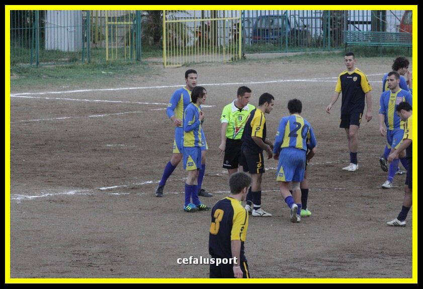 111210 Futura 190_tn.jpg